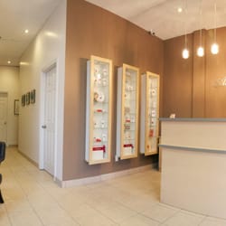 Atty Spa & Cosmetic Clinic - We have a super clean facility with professional and friendly team of staff.