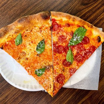 Lucia Pizza - Pepperoni Slice Papa Leone Vodka Pizza Slice - Pizza Near Me - New York, New York