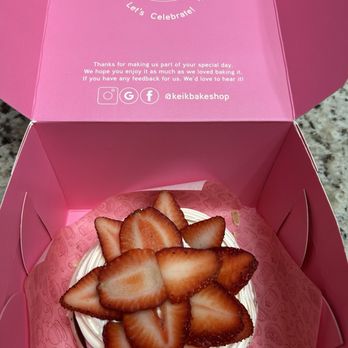 Keik Restaurant - Pavlovas - Desserts Near Me - Doral, Florida