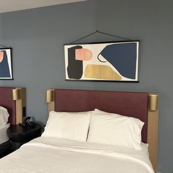 Atwell Suites An IHG Hotel - Bedroom - Hotels Near Me - Henderson, Nevada