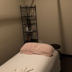 Brighton Massage - Table
