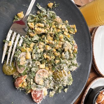BLACKBARN - Grilled Corn & Kale Salad 21 cherry tomatoes, avocado, bacon lardon, baked ricotta, pickled jalapeno, buttermilk dressing - New American Near Me - New York, New York