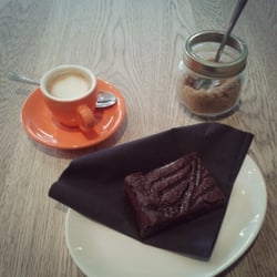 Dan & Decarlo - Lovely salted caramel brownie!