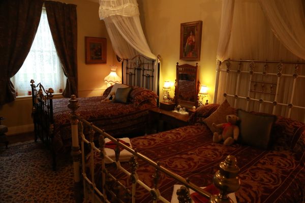 Blakes Manor Self Contained Heritage Accommodation by null