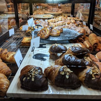 Tous Les Jours - pastry display - Coffee & Tea Near Me - Chicago, Illinois Tous Les Jours - pastry display - Coffee & Tea Near Me - Chicago, Illinois