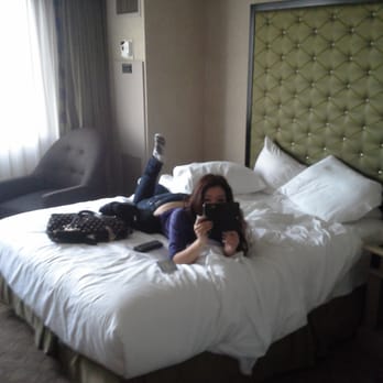 Hilton Long Beach - Hotels Near Me - Long Beach, California