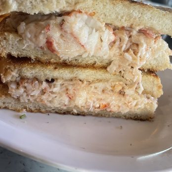 Slapfish - Clobster Grilled Cheese - Seafood Near Me - Farmington, Utah Slapfish - Clobster Grilled Cheese - Seafood Near Me - Farmington, Utah