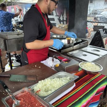 Kukos Ono Tacos - Tacos Near Me - Honolulu, Hawaii