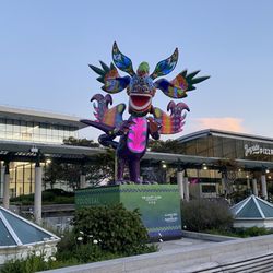 Yerba Buena Gardens - THE HAPPY ALIEN :: Alebrijes & Nahuales, Fantastic Animals from Mexico 05.14.25