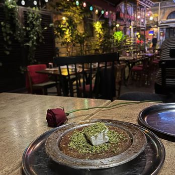 Kapı Karaköy - Kunefe - Cocktail Bars Near Me - Istanbul, 34 Kapı Karaköy - Kunefe - Cocktail Bars Near Me - Istanbul, 34