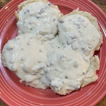 Le Peep - Memorial City - Biscuits and gravy - Breakfast & Brunch Near Me - Houston, Texas