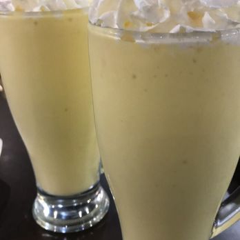 D Spot Dessert Cafe - Man go wild - Desserts Near Me - Toronto, Ontario