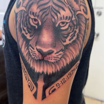 HIWA - Tattoo Near Me - Waipahu, Hawaii HIWA - Tattoo Near Me - Waipahu, Hawaii