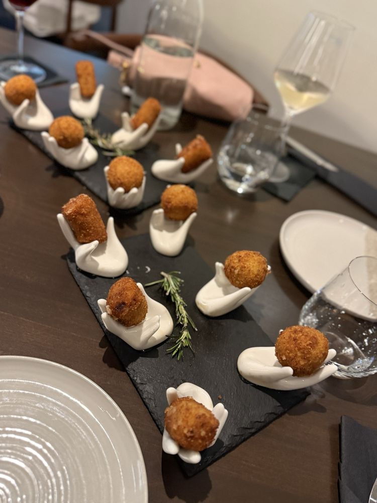Casa Lucas Restaurant