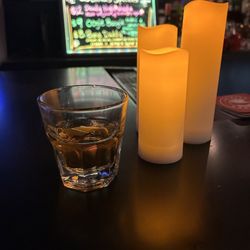 BeauX Club - Great whisky with lemon twist.
