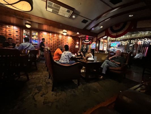 Shelly's Back Room by null