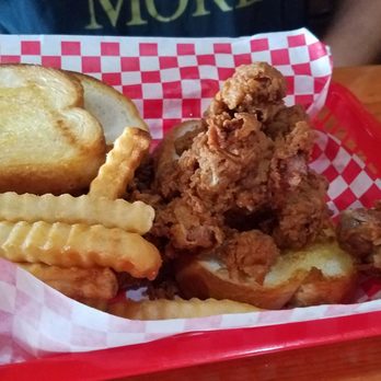 Bubbalou's Bodacious Bar B Que - Chicken gizzards with french fries and extra garlic bread. - Caterers Near Me - Orlando, Florida