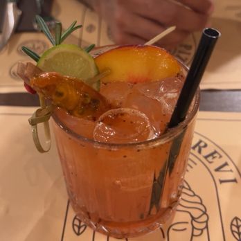 Pizza In Trevi - Trevi cocktail - Italian Near Me - Rome, RM