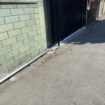 Vic's Ironworks - Metal Fabricators Near Me