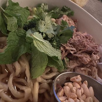 Monkeypod Kitchen by Merriman - Siamin - New American Near Me - Kihei, Hawaii