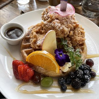 Lapisara Eatery - Chicken & waffles - Breakfast & Brunch Near Me - San Francisco, California Lapisara Eatery - Chicken & waffles - Breakfast & Brunch Near Me - San Francisco, California
