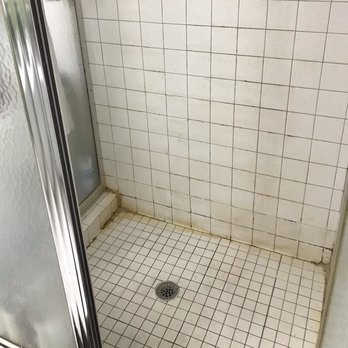 Super Stone - BEFORE TOTAL MASTER BATH AND SHOWER RENO TOTAL - Kitchen & Bath Near Me - Detroit, Michigan