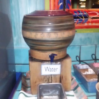 Dos Coyotes Border Cafe - Clay pot for water - Tex-Mex Near Me - Sacramento, California Dos Coyotes Border Cafe - Clay pot for water - Tex-Mex Near Me - Sacramento, California