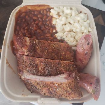 A&M BBQ - 2 meat combo, ribs and sausage, mac salad, baked beans - Barbeque Near Me - Sebastopol, California A&M BBQ - 2 meat combo, ribs and sausage, mac salad, baked beans - Barbeque Near Me - Sebastopol, California