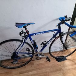 Pedal Pushing Bicycle Shop - Installed new tube on my rear tire. Took about 15 minutes Would use this shop again