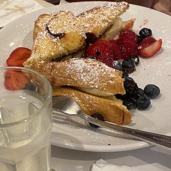 Red House Cafe - Nutella French toast - Breakfast & Brunch Near Me - Pacific Grove, California Red House Cafe - Nutella French toast - Breakfast & Brunch Near Me - Pacific Grove, California