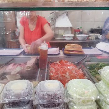 Banh Mi 1 - Making a Banh Mi - Vietnamese Near Me - Garland, Texas