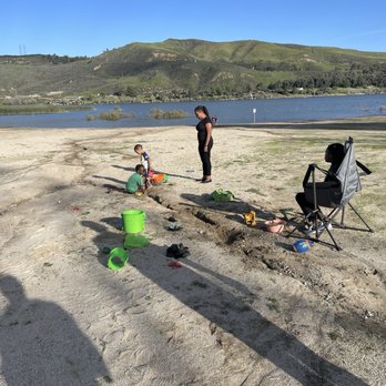 Castaic Lake - Lakes Near Me - Santa Clarita, California Castaic Lake - Lakes Near Me - Santa Clarita, California