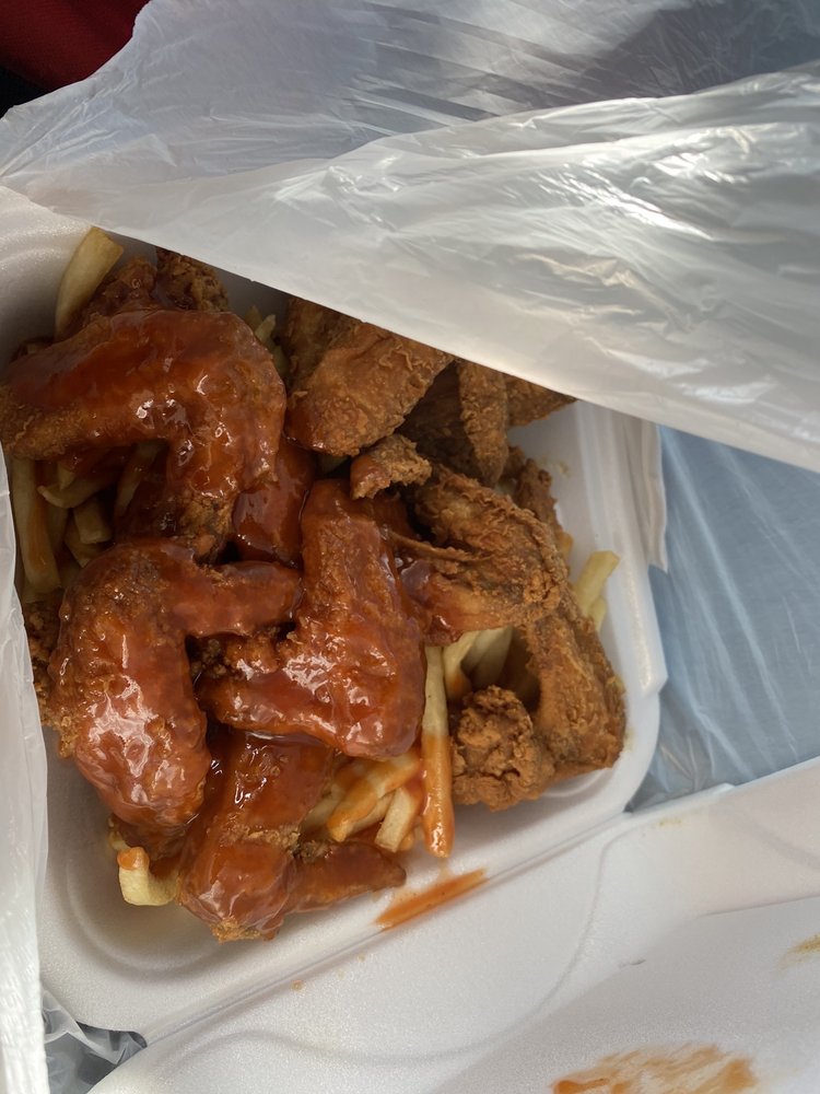 CHICAGO WINGS Updated August 2024 2145 S Pulaski Rd, Chicago