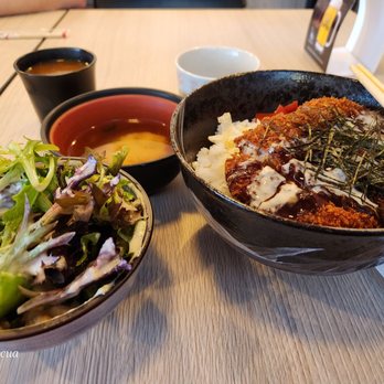 Totoan Donburi - a bowl of rice and a bowl of salad - Japanese Near Me - Vancouver, British Columbia Totoan Donburi - a bowl of rice and a bowl of salad - Japanese Near Me - Vancouver, British Columbia