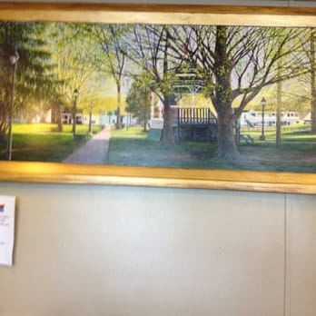 Cliff's Cafe - Where is the vanishing point ? - Cafes Near Me - Townsend, Massachusetts