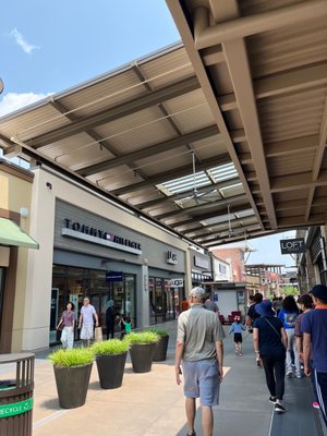Clarksburg Premium Outlets by null