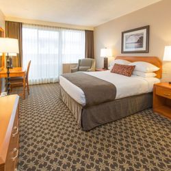 The Embassy Inn - Embassy Inn Victoria room