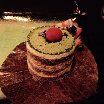 Baoli Miami - Green tea tiramisu beautiful and tasteless - Bars Near Me - Miami Beach, Florida