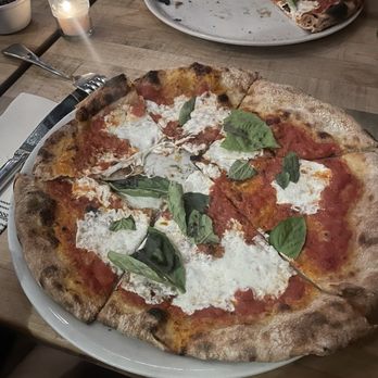Pizzeria Bianco - Margherita - Pizza Near Me - Phoenix, Arizona
