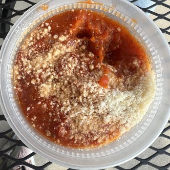 Giuseppe's Pizzeria - Marinara - Pizza Near Me - Delafield, Wisconsin