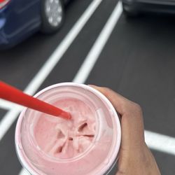 Chick-fil-A - Pineapple Dragonfruit Frosted Lemonade Beverages