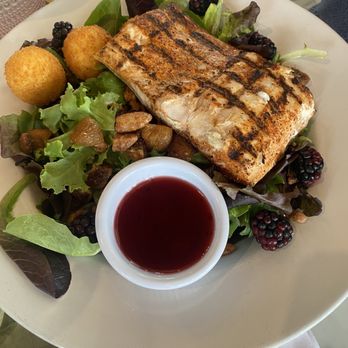 Sugar and Rye - Goat Cheese Salad with Salmon - Breakfast & Brunch Near Me - Galveston, Texas