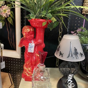 Charleston Antique Mall - Antiques Near Me - Las Vegas, Nevada Charleston Antique Mall - Antiques Near Me - Las Vegas, Nevada