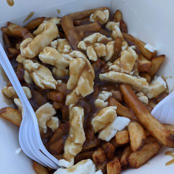 Nom Nom Nom Poutine - Poutineries Near Me - Toronto, Ontario