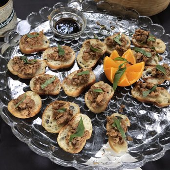 Scharffenberger Cellars - Thai pork crostini's from Thai Spice Restaurant - Wineries Near Me - Philo, California Scharffenberger Cellars - Thai pork crostini's from Thai Spice Restaurant - Wineries Near Me - Philo, California