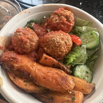 Dig Inn - Meatballs, carrots and Greek salad - New American Near Me - New York, New York Dig Inn - Meatballs, carrots and Greek salad - New American Near Me - New York, New York