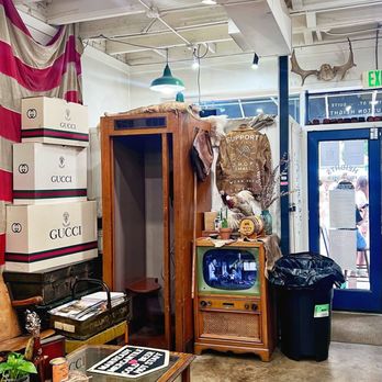 Manready Mercantile - Men's Clothing Near Me - Houston, Texas Manready Mercantile - Men's Clothing Near Me - Houston, Texas