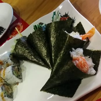 Ye's Buffet - Hand rolls. - Japanese Near Me - Waterloo, Ontario Ye's Buffet - Hand rolls. - Japanese Near Me - Waterloo, Ontario