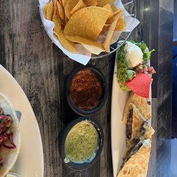 Valencia’s Tex-Mex Garage - QUESADILLAS - Tex-Mex Near Me - Houston, Texas