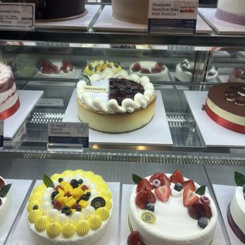 Paris Baguette - Cake - Bakeries Near Me - La Habra, California Paris Baguette - Cake - Bakeries Near Me - La Habra, California